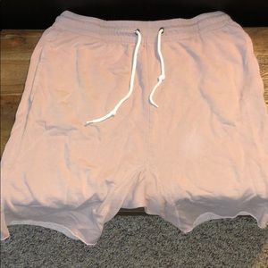 Men’s urban shorts violet color